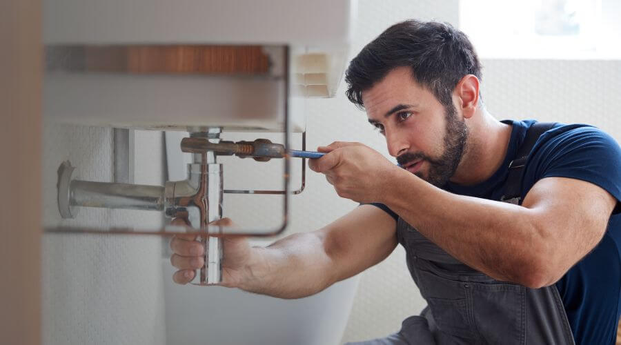 Expert burst pipe repair services in Wild Rose, WI